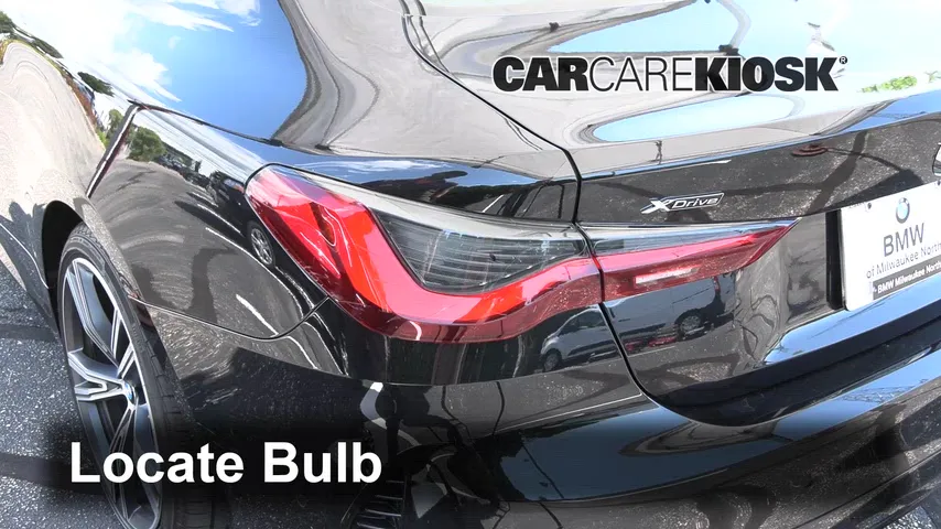 2024 BMW 430i xDrive 2.0L 4 Cyl. Turbo Éclairage Feux de marche arrière (remplacer une ampoule)